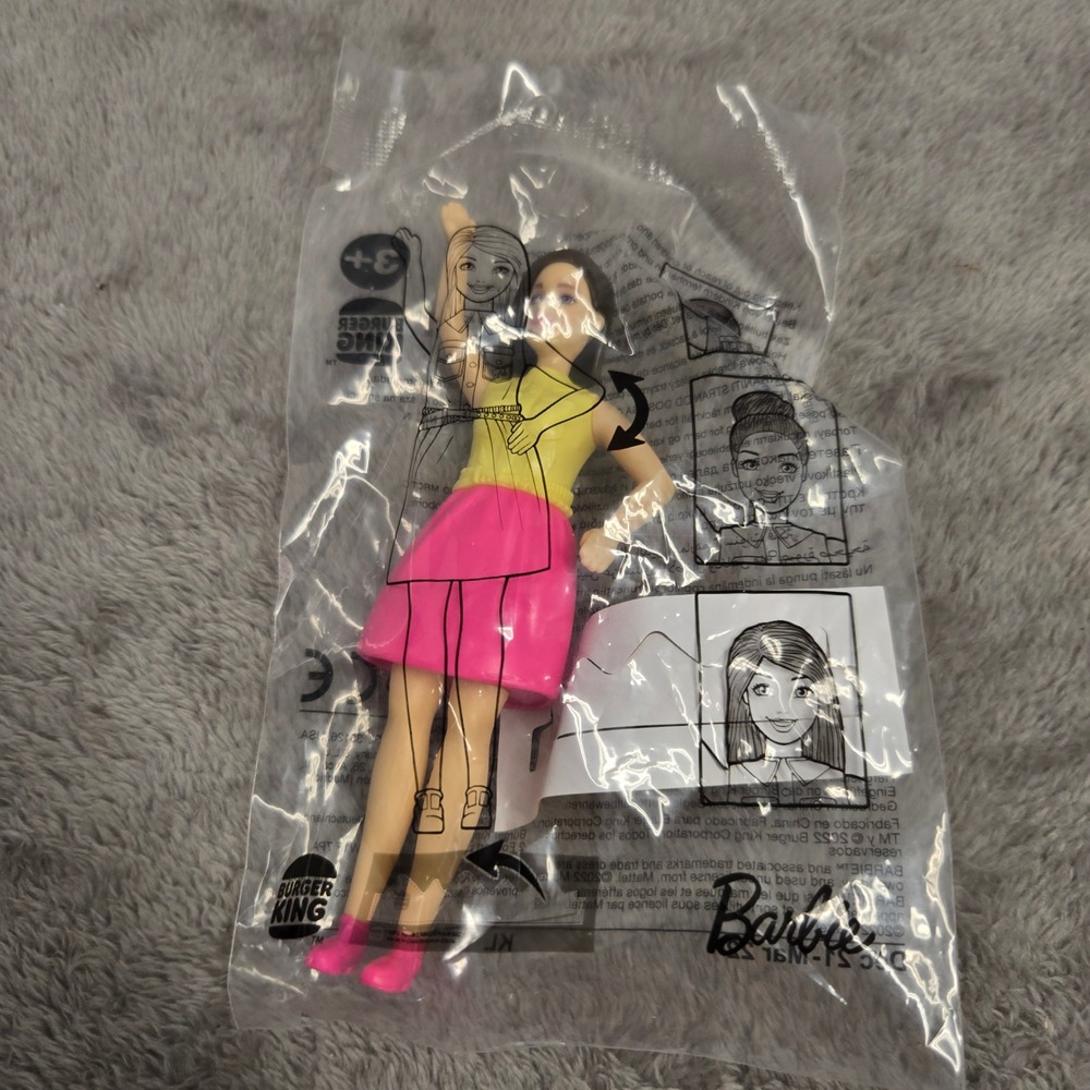 Barbie Burger King Kids Meal Toy 2022 Sealed Pink Skirt Yellow Top Figure